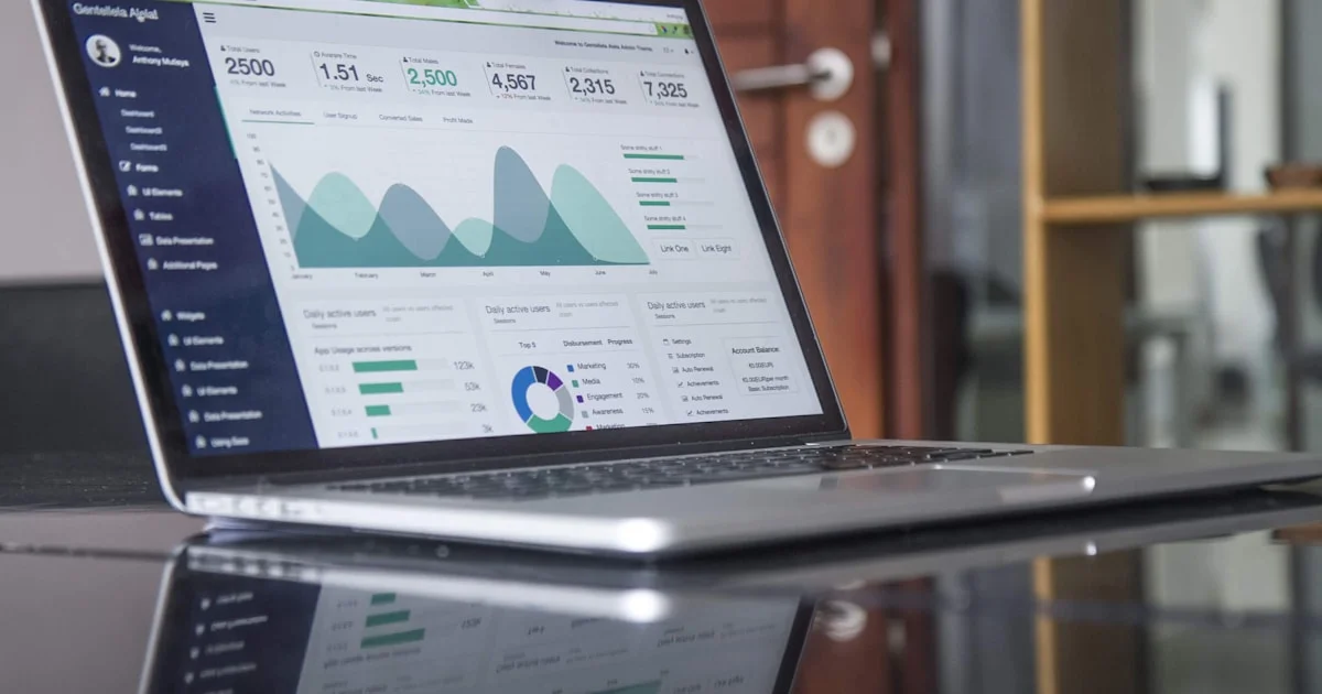 Laptop screen showing a high-converting landing page design
